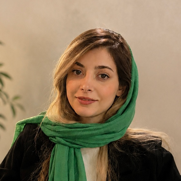 دکتر ساناز مهدی نژاد