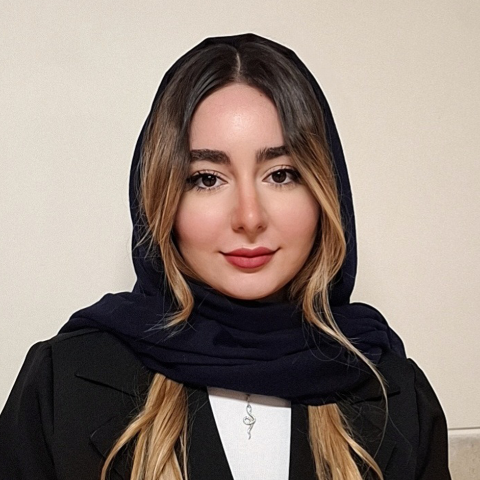 زهرا میرزایی